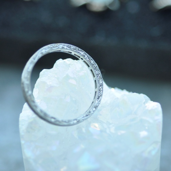 David Klass Engraved 1.04Ct Solid Platinum Baguett - Picture 2 of 12